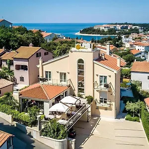 Boutique Oasi Bed and breakfast